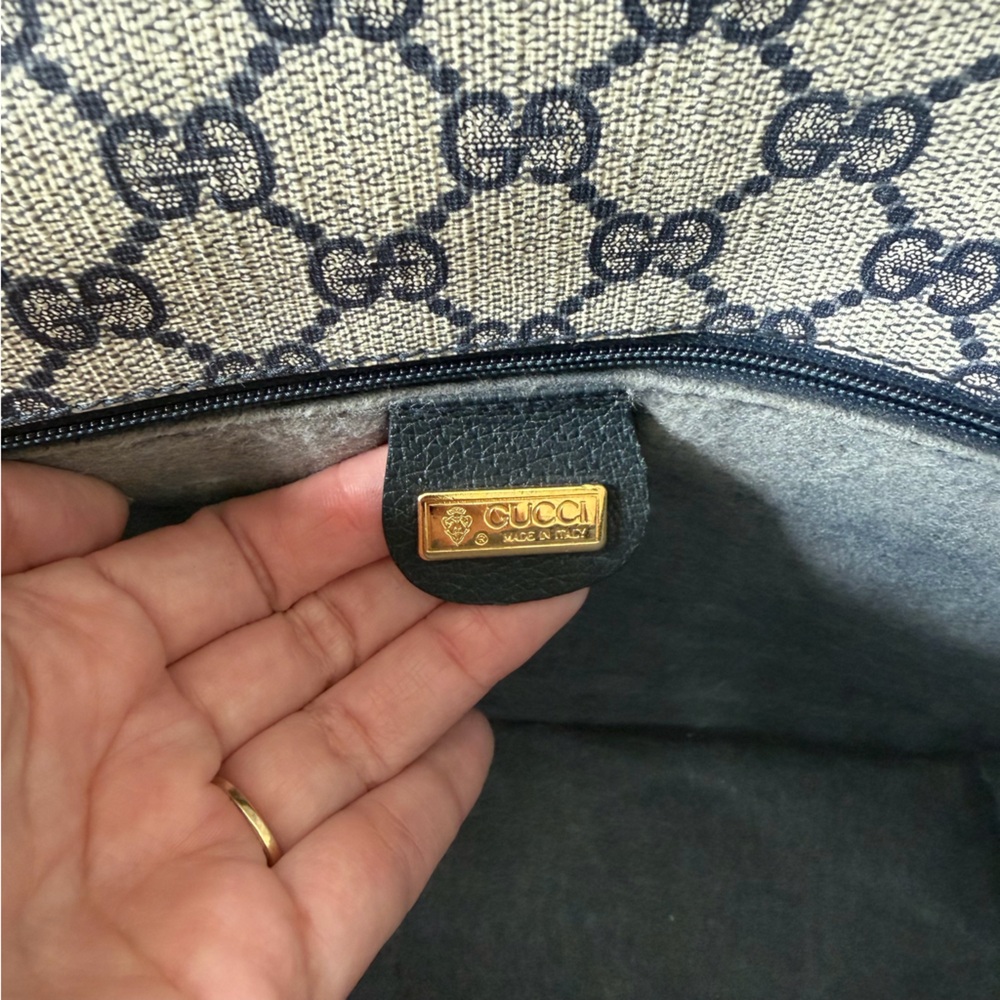 ❌sold❌Gucci Monogram Flap Shoulder Crossbody Bag - Picture 6 of 10